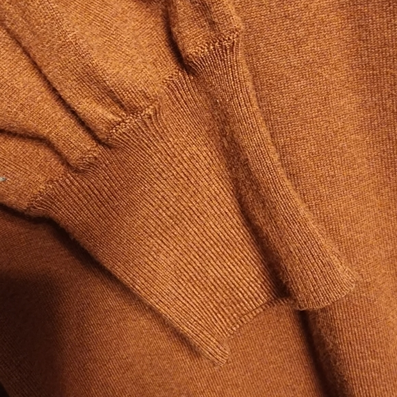 Light-rust Cardigan with Pockets - Picture 5 of 6